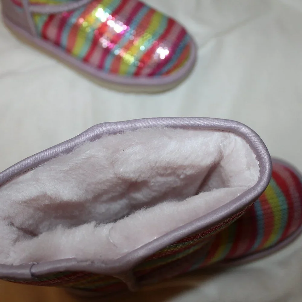 NIB UGG‎ GIRL'S YOUTH SEQUIN RAINBOW CLASSIC SHORT SHEARLING LINED BOOTS